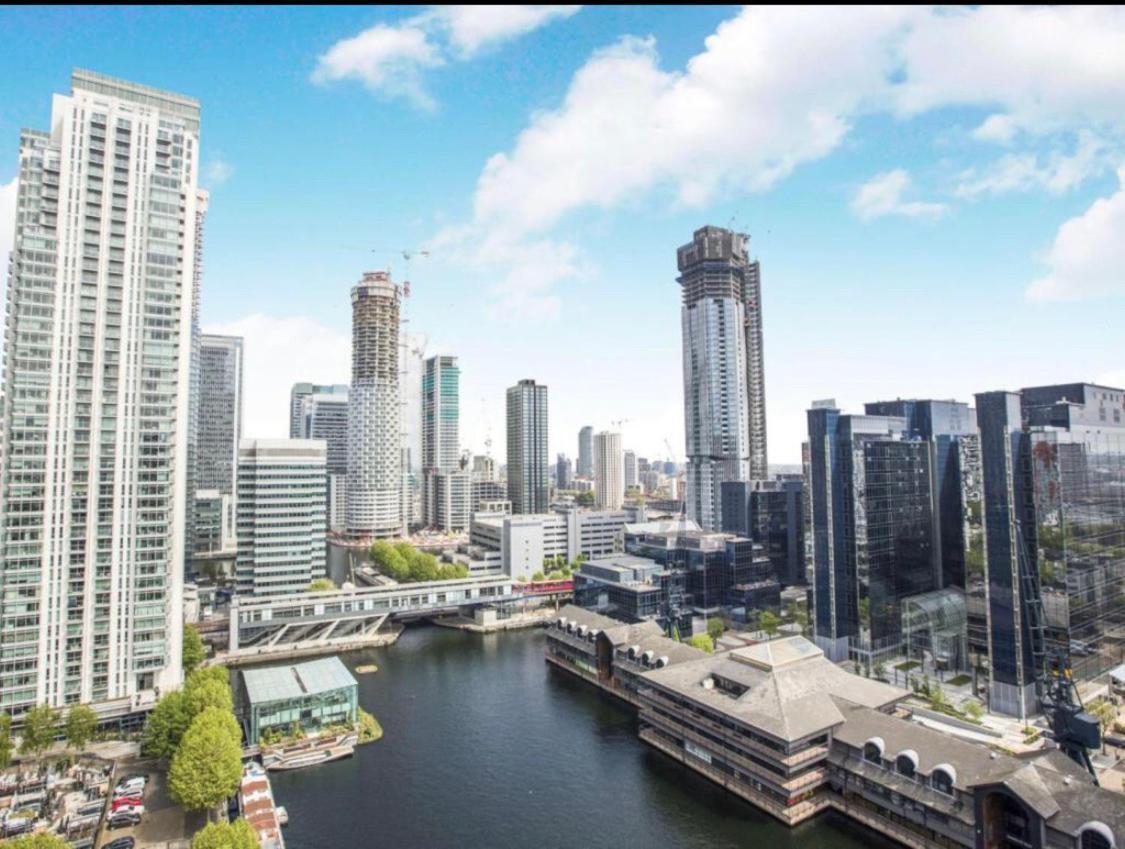 London Luxury 1 Bedroom Apartment Minutes Walk From Canary Wharf Extérieur photo